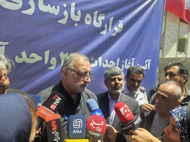 اتمام پرونده بازسازی ۵۱ هزار واحد آسیب دیده جنگ تا تیرماه/ مترو و اتوبوس همچنان رایگان است