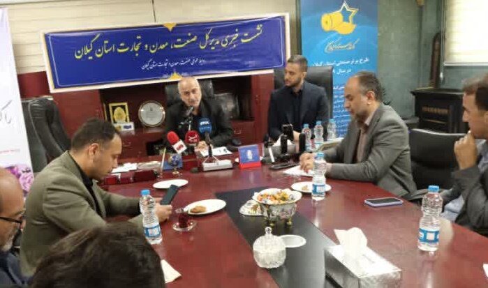  متولیان حوزه انرژی با صنعت مهربان باشند