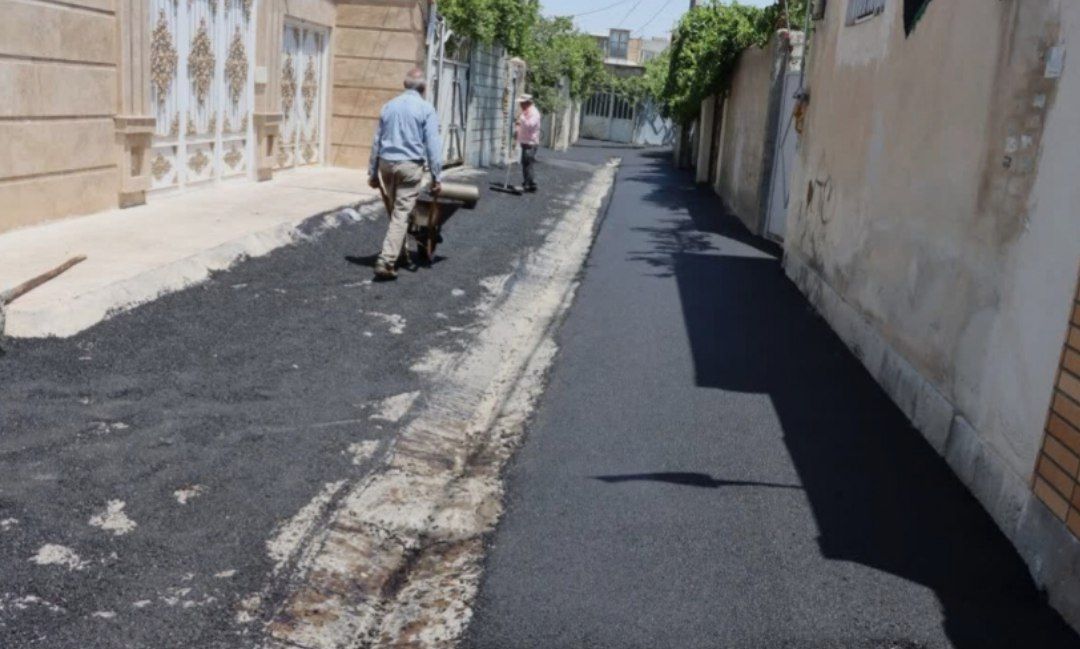 آسفالت‌ریزی کوچه شهید میراخوری در ماهدشت آغاز شد