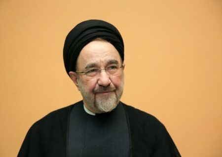  اکنون زمان همراهی حامیان و منتقدان نظام با مذاکره است