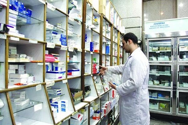 مطالبات داروخانه‌ها به ۵۰ همت رسید؛ تأخیر بیمه‌ها از ۶ ماه عبور کرد
