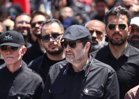 دنیامالی: قهرمانان مدال می‌گرفتند که دل رهبرشان را شاد کنند