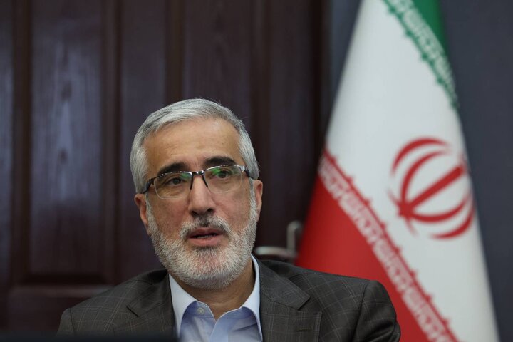 پیرصالحی: برخی کمبودهای دارویی حاصل تجویز خارج از فهرست است