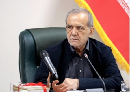 پزشکیان: با تمام افرادی که بتوانند گره‌ای از مشکلات مردم بگشایند، همکاری خواهم کرد