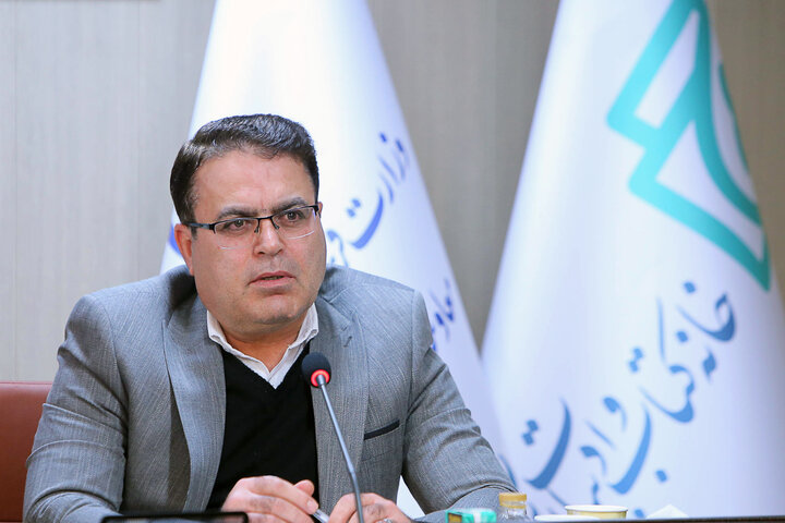 اهالی قلم با حضور در تشییع، به حامی دیرینه کتاب ادای احترام می‌کنند