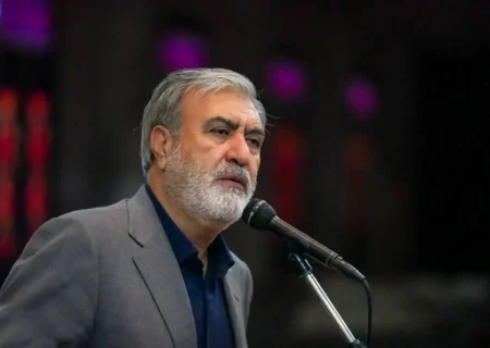  ما گریبان آمریکا را رها نخواهیم کرد