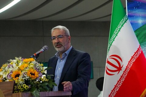 کارمند «امضای پای نامه‌ها» نیست، معمارِ اعتماد مردم به شهر است