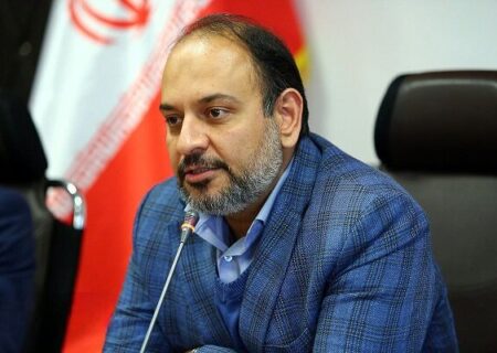 هر دانش‌آموز باید یک نقش و یک تشکل داشته باشد