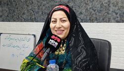 بانویی که ماند تا روستا بماند؛ روایت زنی که اشتغال را به خانه‌ها برد