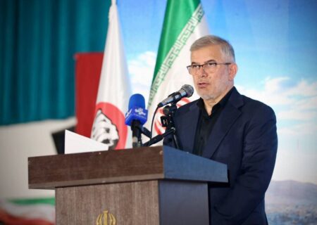 قطار شهری فردیس کلید خورد/ فاز نخست در ۲۴ ماه به بهره داری برسد