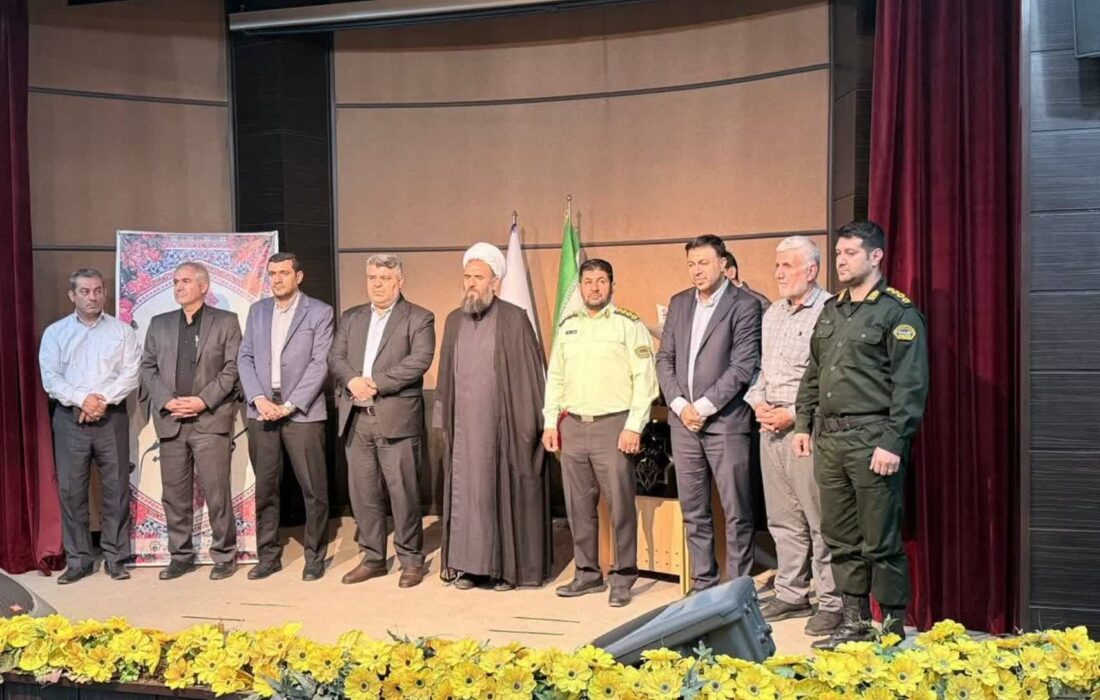 آئین تجلیل از آزادگان سرافراز میهن اسلامی در مهستان برگزار شد.