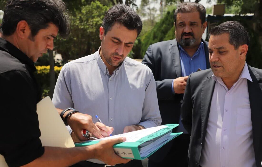 تأکید شهردار گرمدره بر تشدید نظارت بر ساختوسازها؛ با پروژههای مغایر با ضوابط برخورد شود