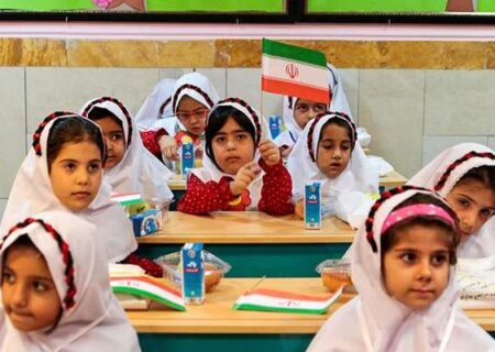 کمک داوطلبانه یا شهریه پنهان؛ مرز مبهم دریافت پول از والدین در مدارس