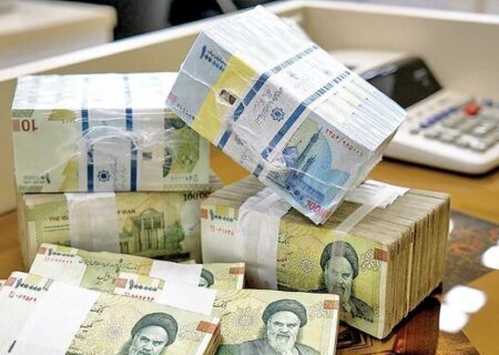 ترمز رشد پول کشیده شد؟