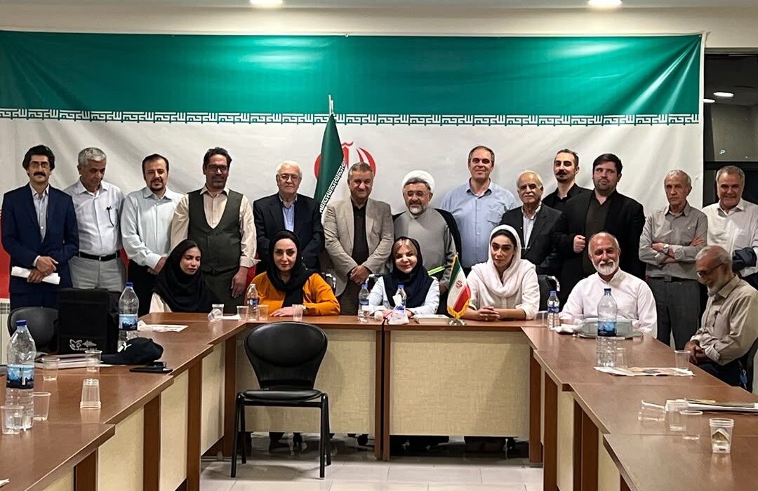 برگزاری گرامیداشت آیتالله طالقانی در خانه احزاب البرز