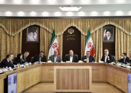 فعال‌سازی ظرفیت‌های اقتصادی گیلان نیازمند تسهیل سرمایه‌گذاری است
