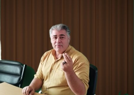 اکبرحیدری: دیپلماسی در محاصره