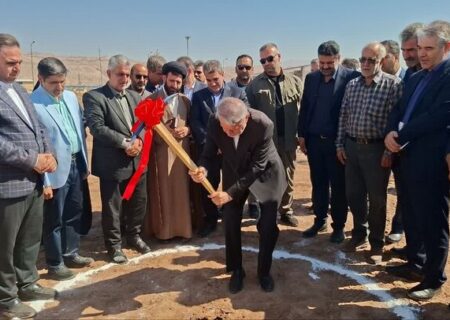 آغاز ساخت مجتمع اقامتی و پذیرایی در محور گرمسار – ایوانکی با حضور وزیر میراث فرهنگی