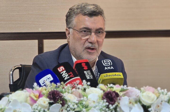 ظفرقندی: خانههای بهداشت استیجاری و کانکسی برچیده میشوند