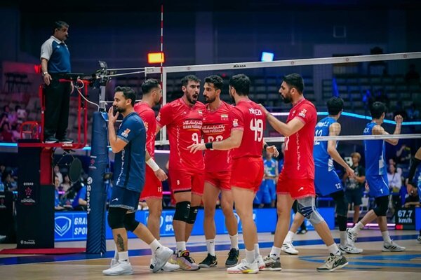 والیبال ایران فعلا قید المپیک را بزند؛ قهرمانی ناگویا را دست‌کم نگیرید