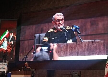 سردار رضایی: ورود افراد با پوشش نامتعارف به اماکن انتظامی ممنوع است