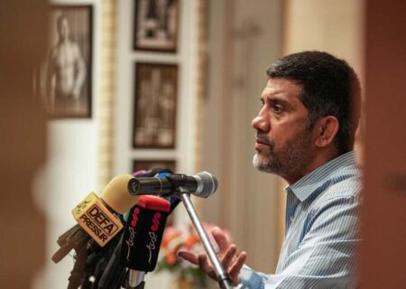 حق دارم در مورد فوتبال صحبت کنم؛ به دوستان پیغام دادم نترسید نمی‌آیم!