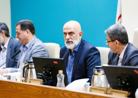 خسروی:۱۰ همت اعتبار به اقتصاد دیجیتال اصفهان تزریق می‌شود