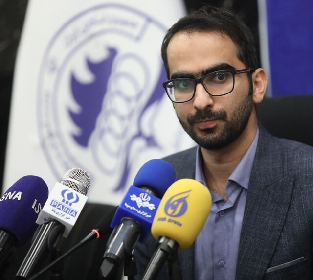 تداوم آموزش دانشآموزان نباید به اینترنت وابسته باشد